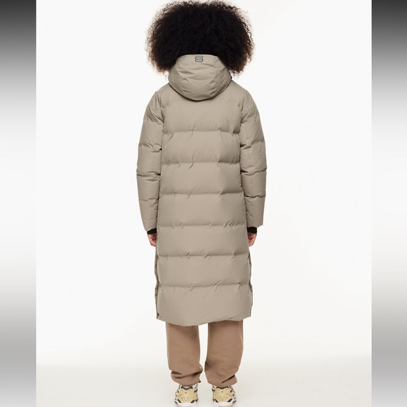 NWT modern taupe long Superpuff - Picture 2 of 8